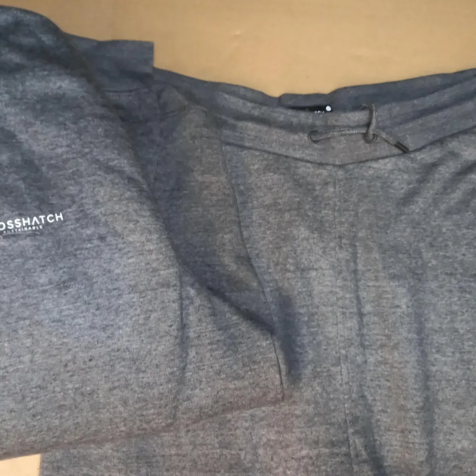 CROSSHATCH JOGGER AND HOODIE SET IN GREY SIZE 2XL