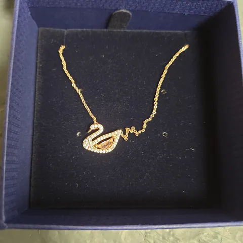 SWAROVSKI SWAN PENDANT NECKLACE IN BLUE BOX – K18