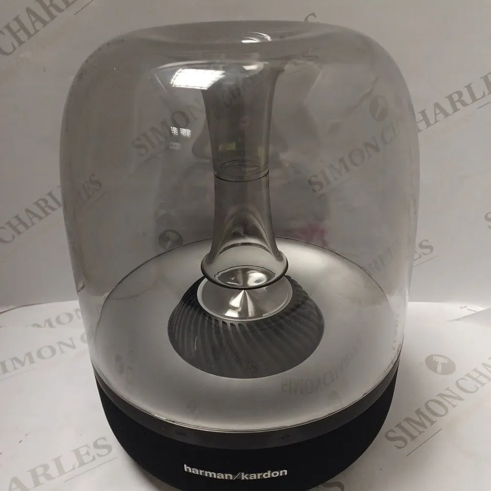 BOXED HARMAN KARDON AURA STUDIO WIRELESS HOME SPEAKER SYSTEM WITH BUILT IN MICROPHONE