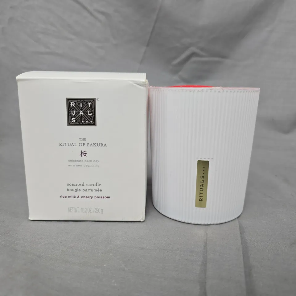 RITUALS THE RITUAL OF SAKURA SCENTED CANDLE – RICE MILK & CHERRY BLOSSOM, 290 G