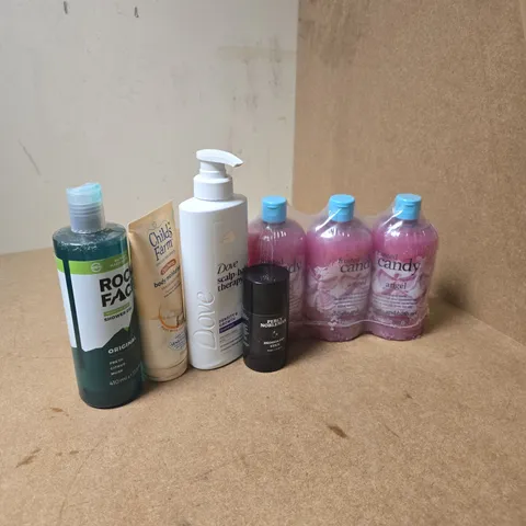 APPROXIMATELY 15 ASSORTED HEALTH & BEAUTY PRODUCTS TO INCLUDE frosted candy angel, rock face shower gel, percy nobleman deodorant, ETC - COLLECTION ONLY
