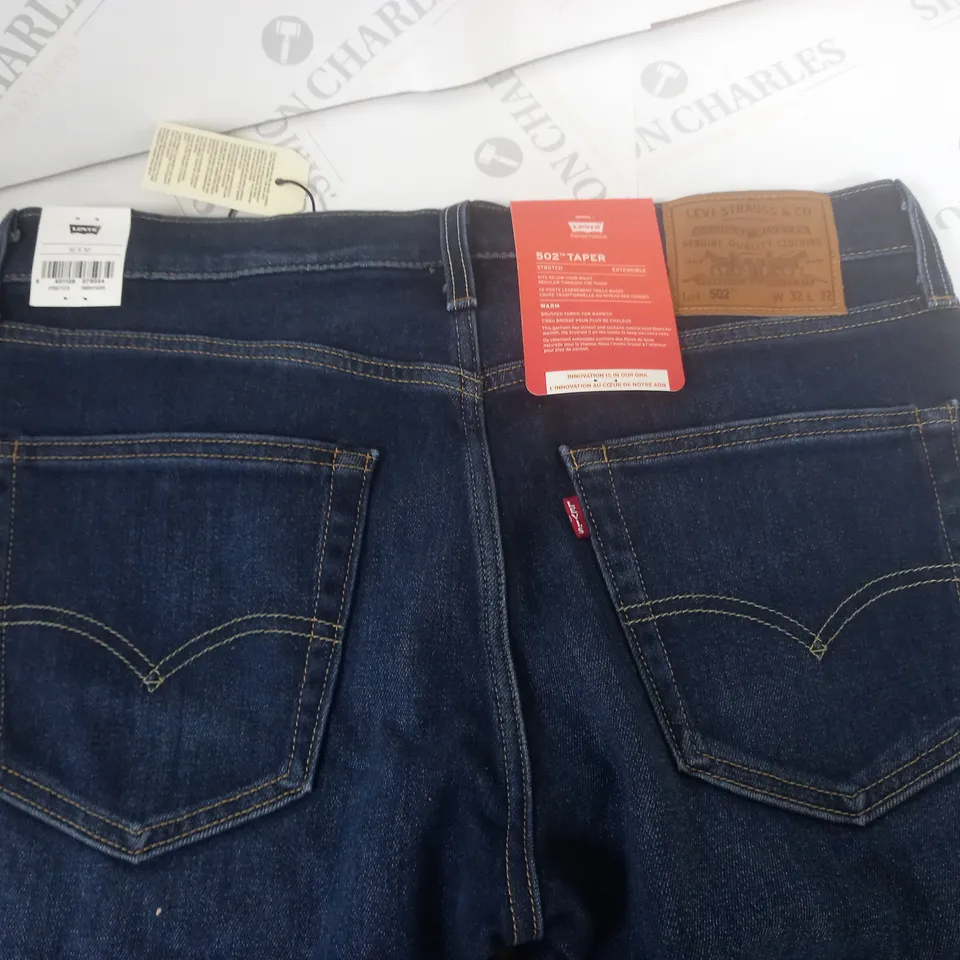 LEVIS 502 TAPER STRETCH JEANS - W32 L32