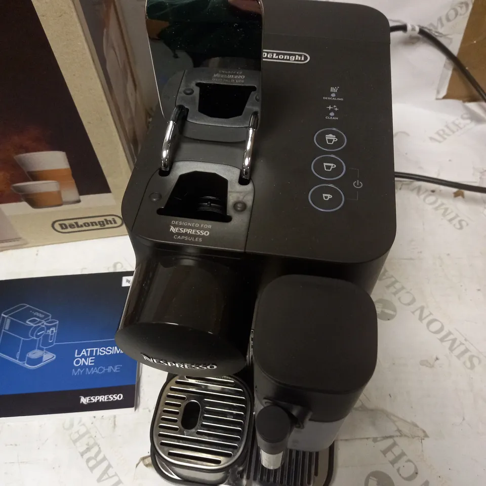 NESPRESSO GRAN LATTISSIMA COFFEE MACHINE RRP £239