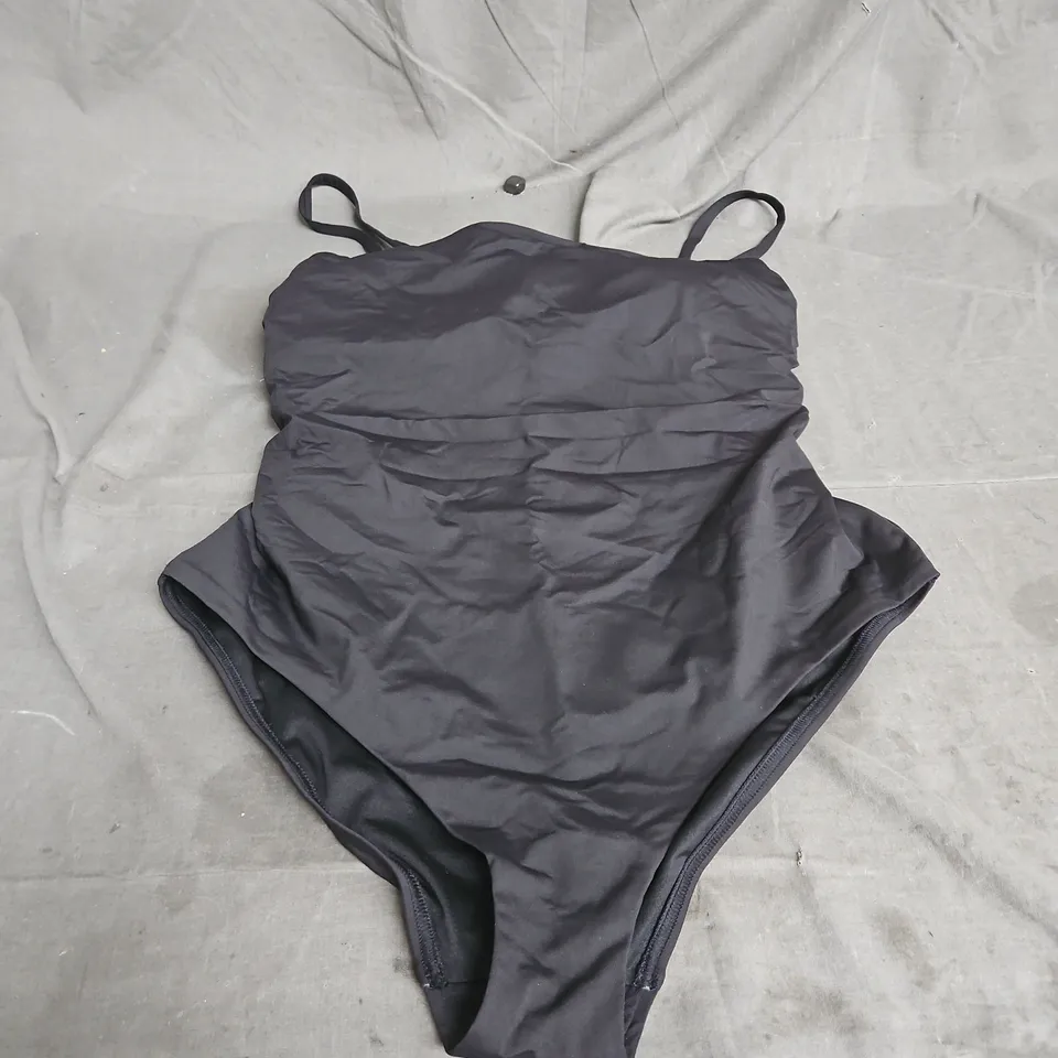 CALVIN KLEIN SWIMWEAR BANDEAU ONE PIECE IN BLACK SIZE 2XL