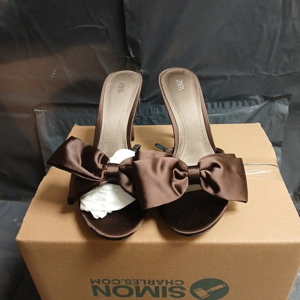 ZARA WOMEN'S BROWN SATIN BOW-DETAIL HEELED SANDALS EU 40