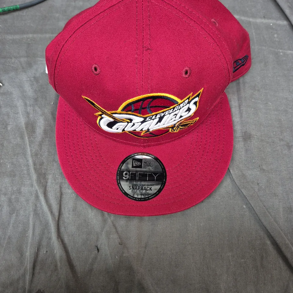 CLEVELAND CAVALIERS NEW ERA 9FIFTY SNAPBACK CAP – RED