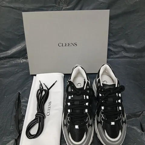 BOXED PAIR OF CLEENS PULSE RUNNER CARBON UK 8 