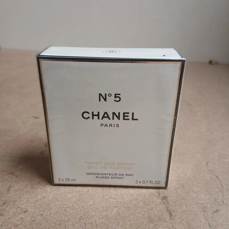 BOXED AND SEALED CHANEL NO5 TWIST AND SPRAY EAU DE PARFUM 3 X 20ML