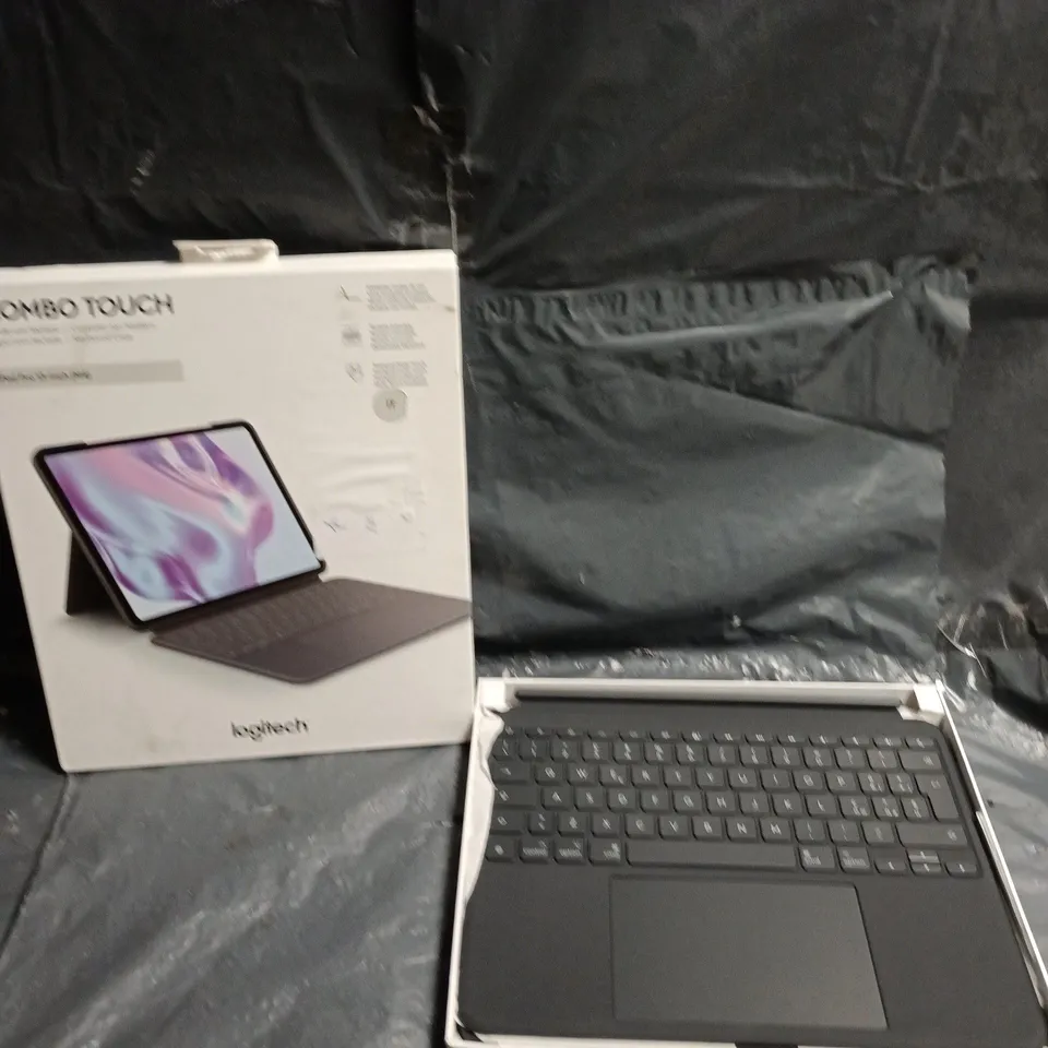 LOGITECH COMBO TOUCH KEYBOARD CASE FOR IPAD PRO 13 INCH – BLACK ITALIAN KEYBOARD