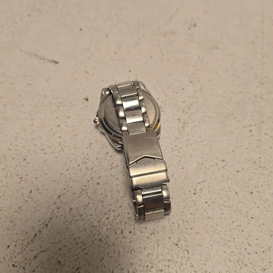 MICHELIN-BRANDED WRISTWATCH WITH STAINLESS STEEL BRACELET