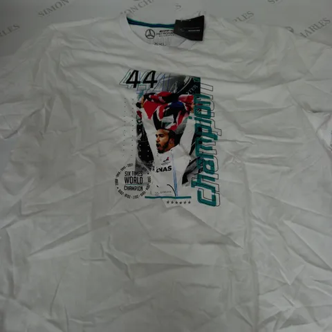 AMG PETRONAS MOTORSPORT LEWIS CHAMPION T-SHIRT - XXL