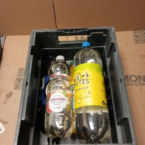 TOTE OF APPROXIMATELY 5 ASSORTED FOOD AND DRINK ITEMS TO INCLUDE: PEPSI MAX 2L R WHITES 2L 