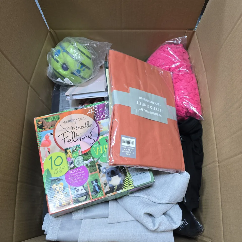 BOX OF APPROXIMATELY 20 ASSORTED HOUSEHOLD ITEMS INCLUDING PREMIUM QUALITY FITTED SHEET , GARDEN ROTARY DRYER COVER AND MARVELLOUS NEEDLE FELTING