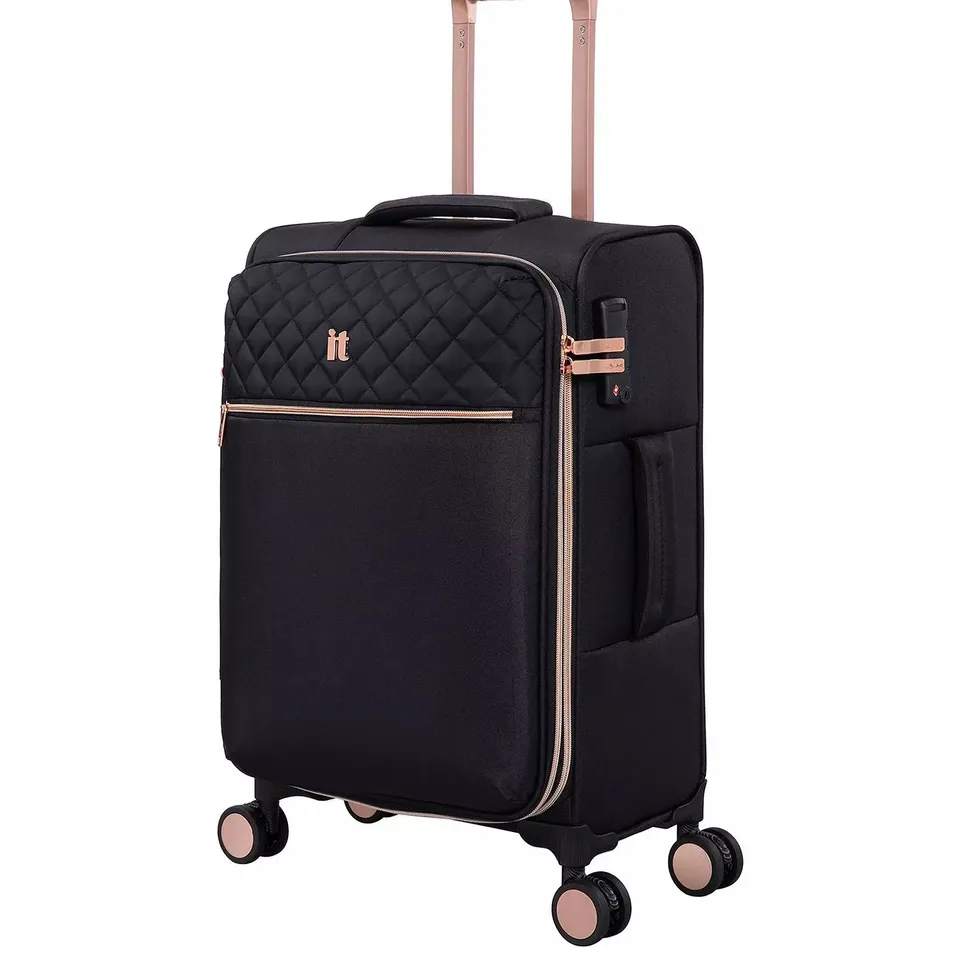 IT LUGGAGE DIVINITY BLACK LARGE SUITCASE WITH TSA LOCK 