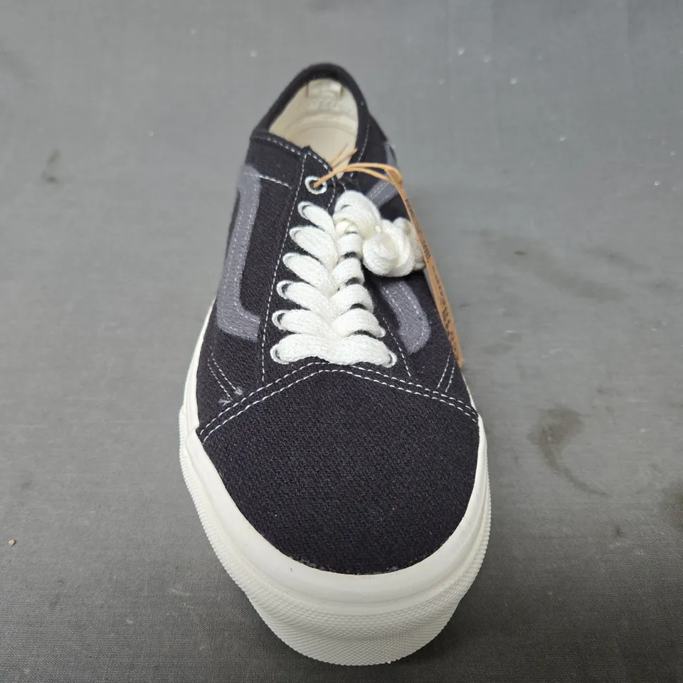 BOXED PAIR OF VANS OLD SKOOL TAPE SHOES IN RUSTIC BLACK/GREY UK SIZE 7