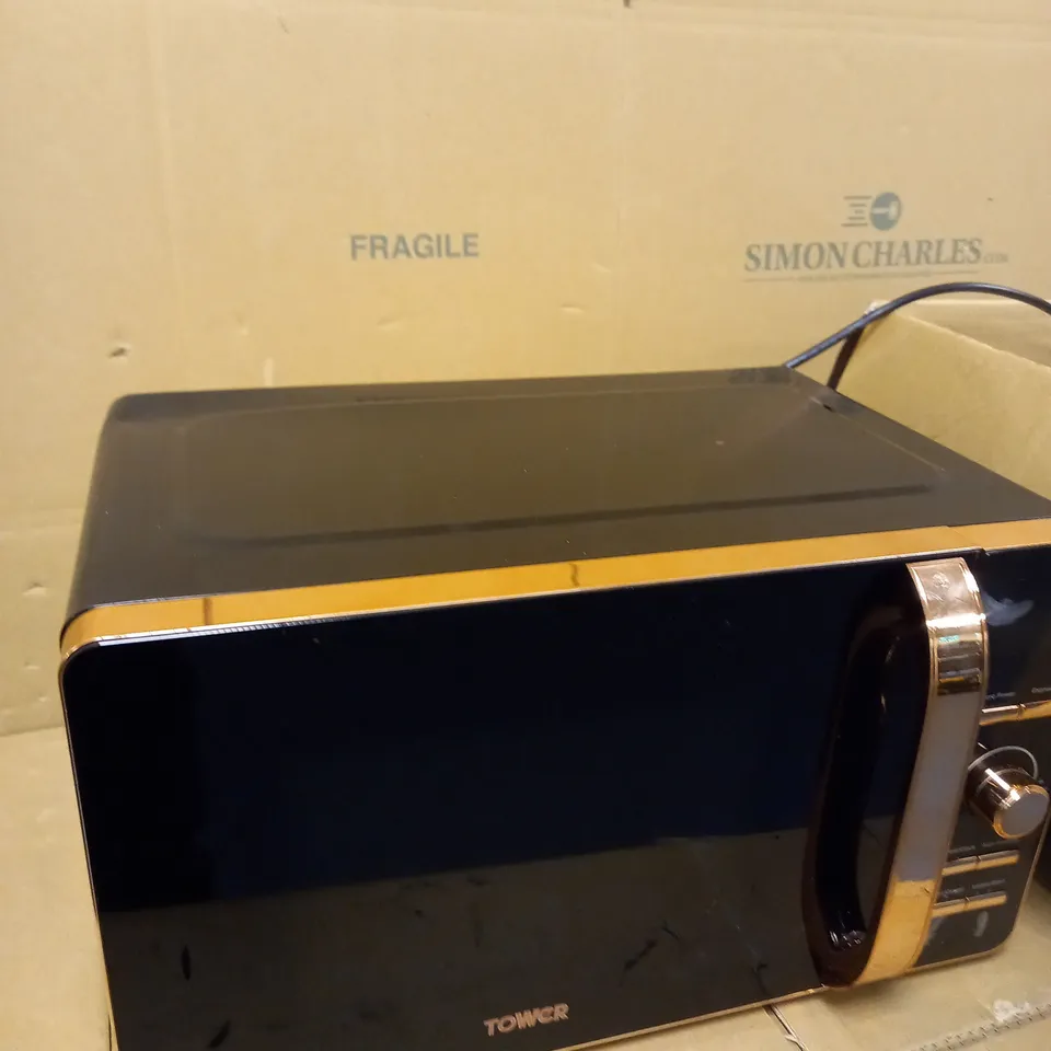 TOWER 800W DIGITAL MICROWAVE 