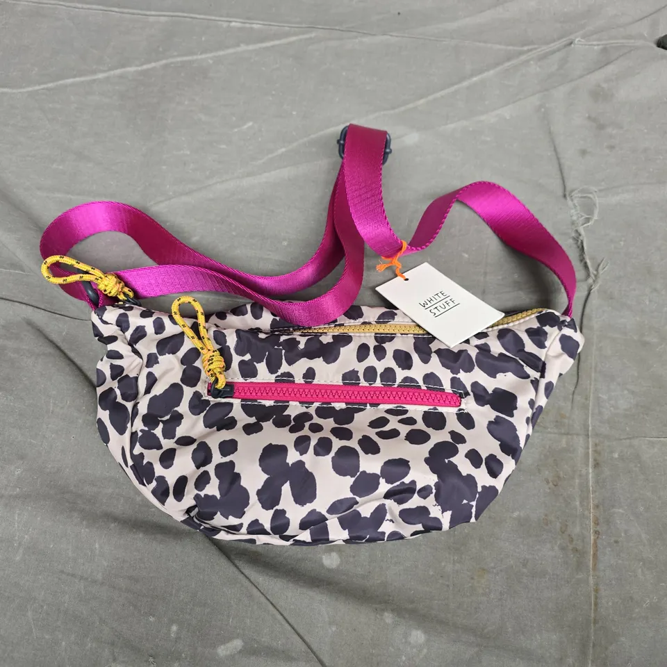 WHITE STUFF MEADOW SLING BAG IN WHITE MULTI - ONE SIZE