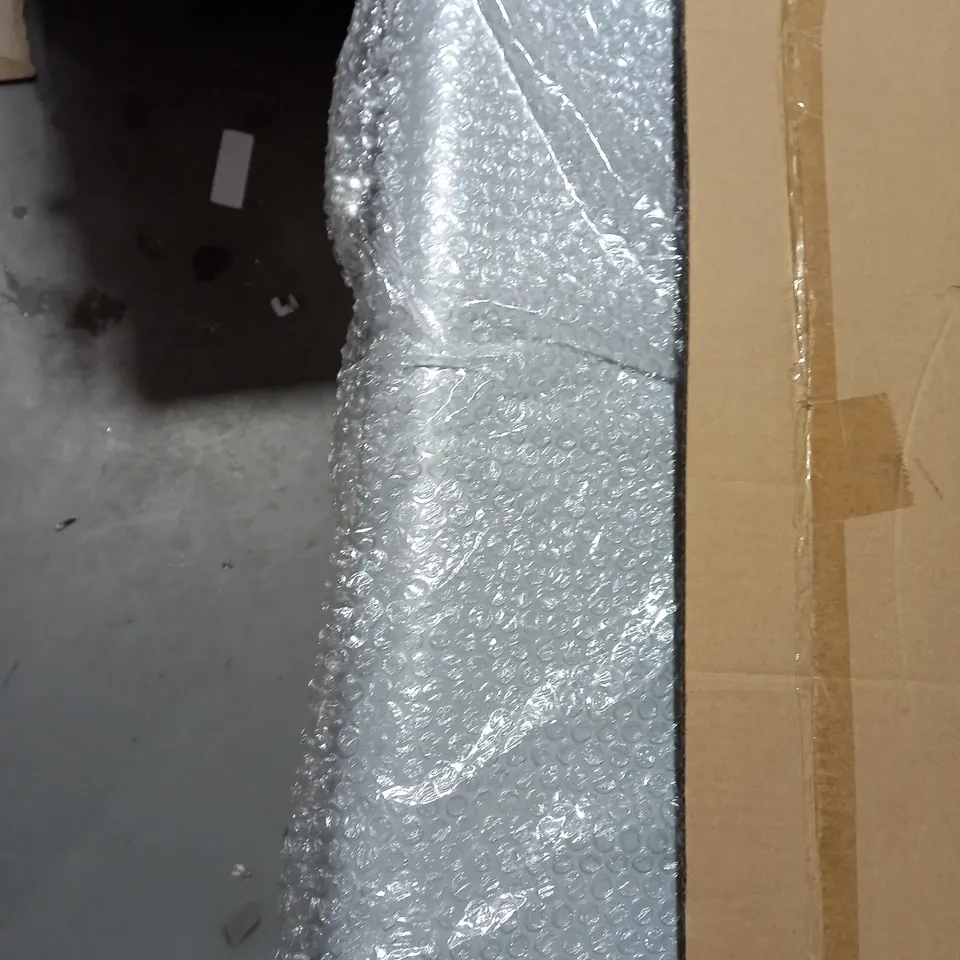 BOXED DESIGNER FOLDABLE LED LIGHT BOX	