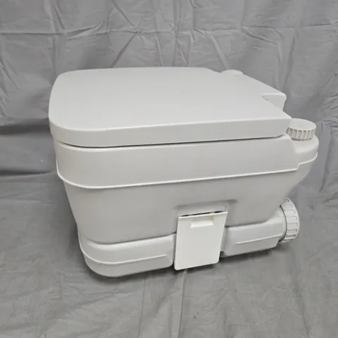 STREETWIZE PORTABLE FLUSHING TOILET