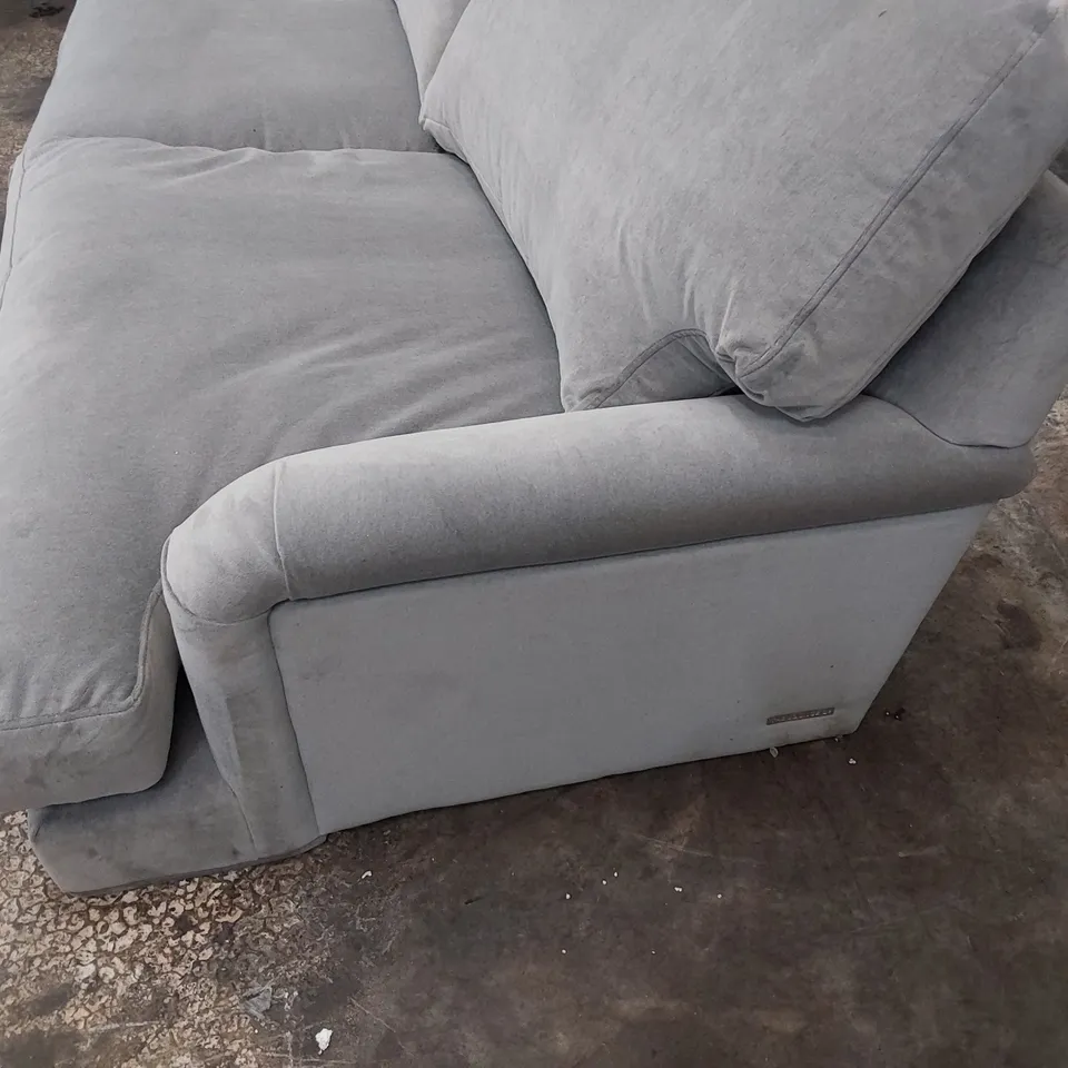 QUALITY BRITISH DESIGNER LOUNGE Co. PERIOD STYLE THREE SEATER SOFA GREY PLUS FABRIC 