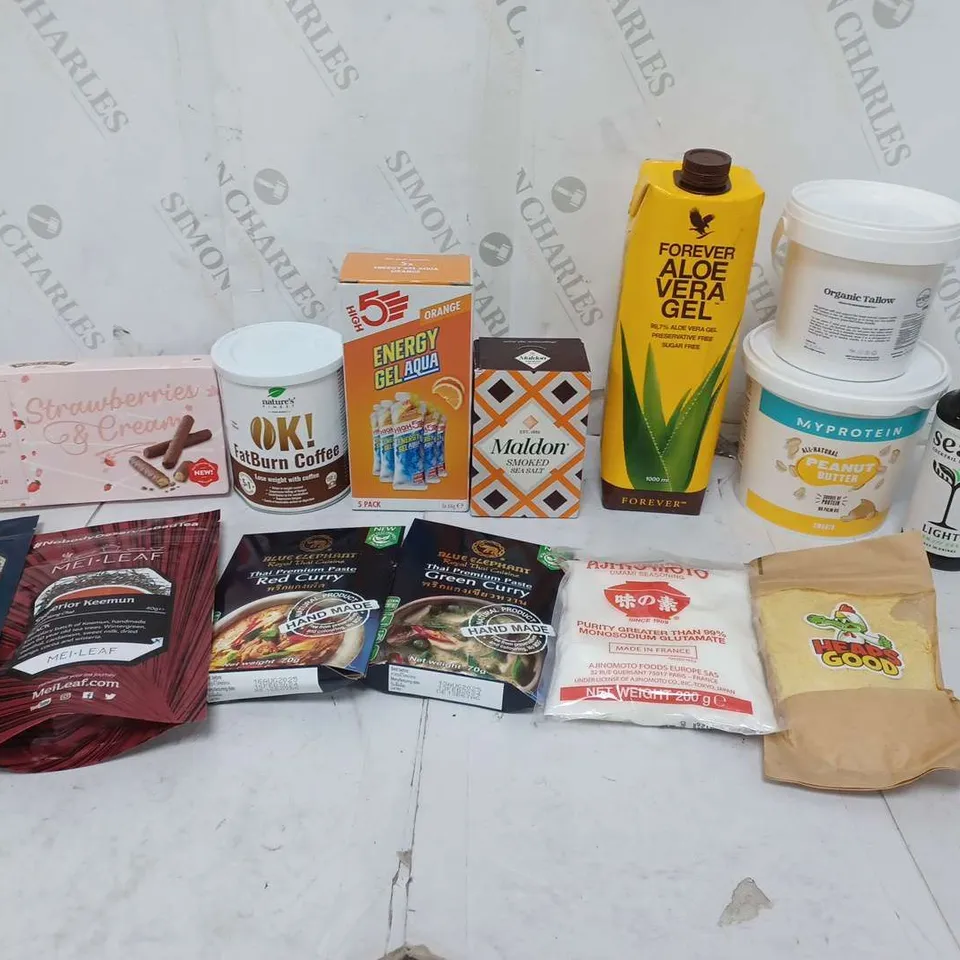 ASSORTED FOOD TOTE TO INCLUDE BAILEYS STRAWBERRYS AND CREAM, MP PEANUT BUTTER, AND MALDON SMOKED SEA SALT ETC. 