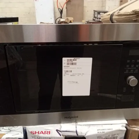 HOTPOINT BUILT IN MICROWAVE WITH GRILL
