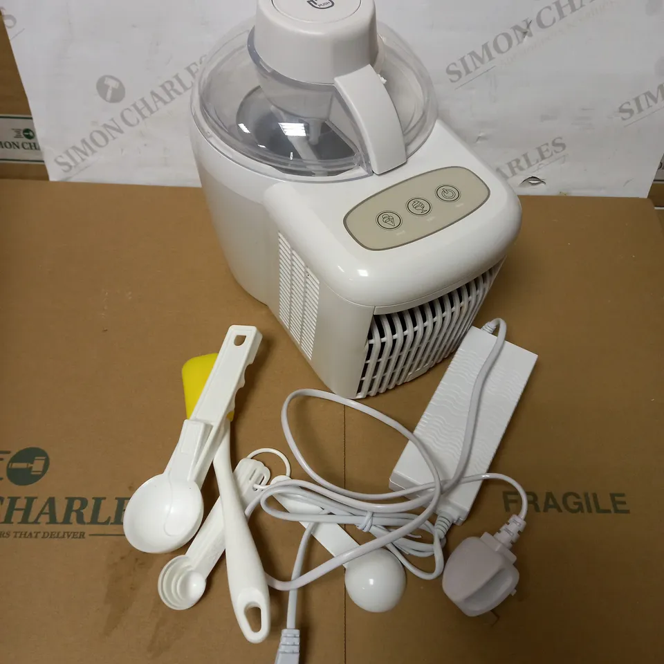 COOKS ESSENTIALS ICE CREAM MAKER - WHITE