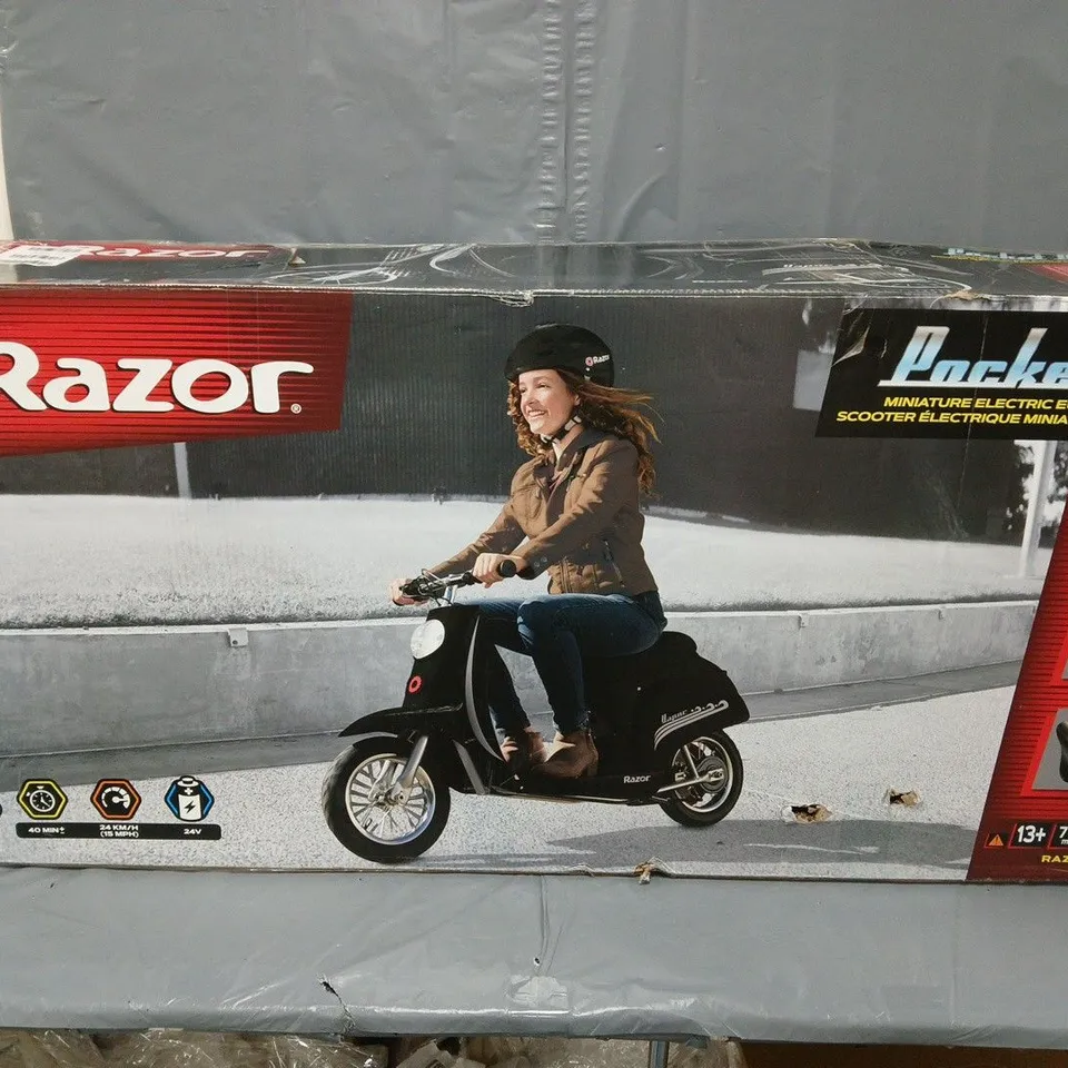 RAZOR VAPOUR POCKET MOD ELECTRIC SCOOTER - BLACK 