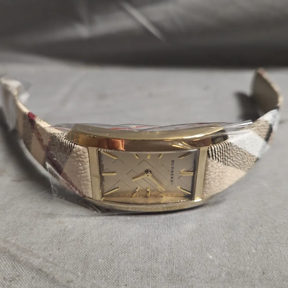 BURBERRY RECTANGULAR GOLD-TONE WATCH WITH BURBERRY CHECK STRAP
