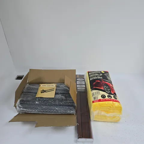 BOX OF APPROXIMATELY 5 ASSORTED ITEMS INCLUDING DOUBLE CURTAIN RODS, ROYAL HOME FURNISHINGS PVC VENETIAN BLIND AND KIRKLAND SIGNATURE MICROFIBER TOWELS