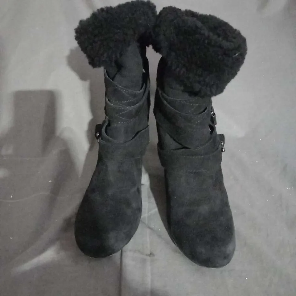 DESIGNER MULBERRY LADIES BOOTS SIZE 6/7 RRP £440