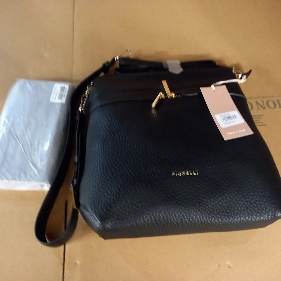 FIORELLI BAG AND PURSE SET IN BLACK