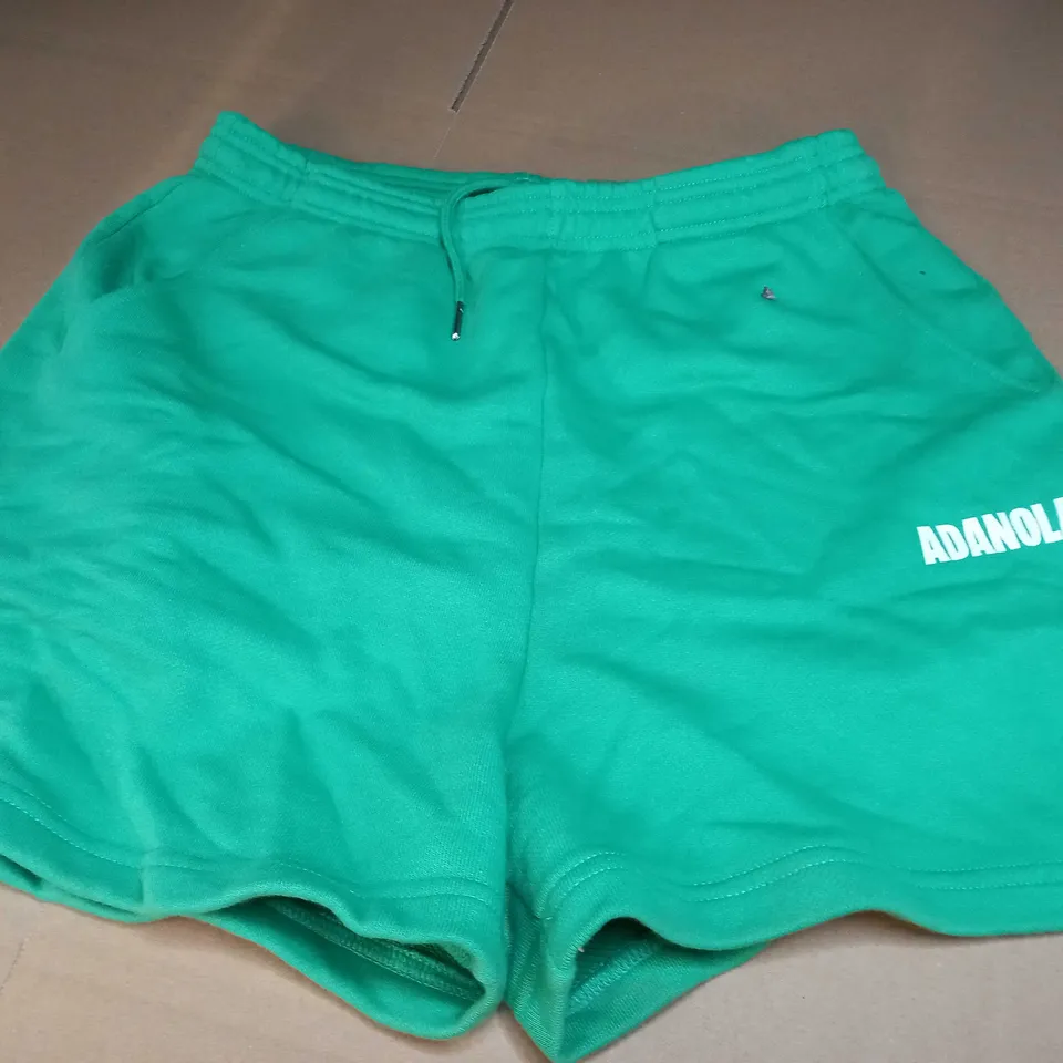 ADANOLA PRINTED SHORTS IN GREEN - SIZE UNKNOWN