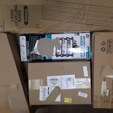PALLET TO CONTAIN AN ASSORTMENT OF HOUSEHOLD ITEMS TO INCLUDE LAWN LEVELING RAKE, KIDS SCOOTER, SHOE RACK AND SHELVES ECT