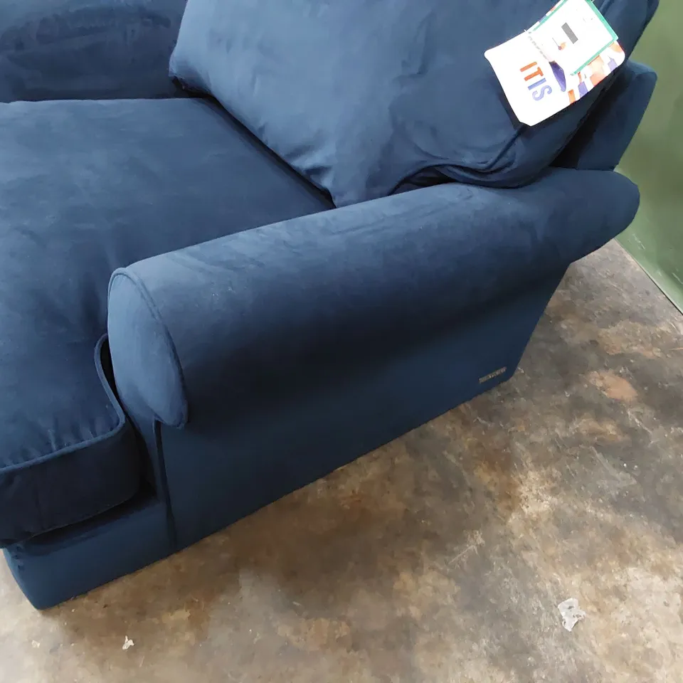 QUALITY BRITISH DESIGNER LOUNGE Co. SNUGGLE CHAIR BLUE PLUSH FABRIC 