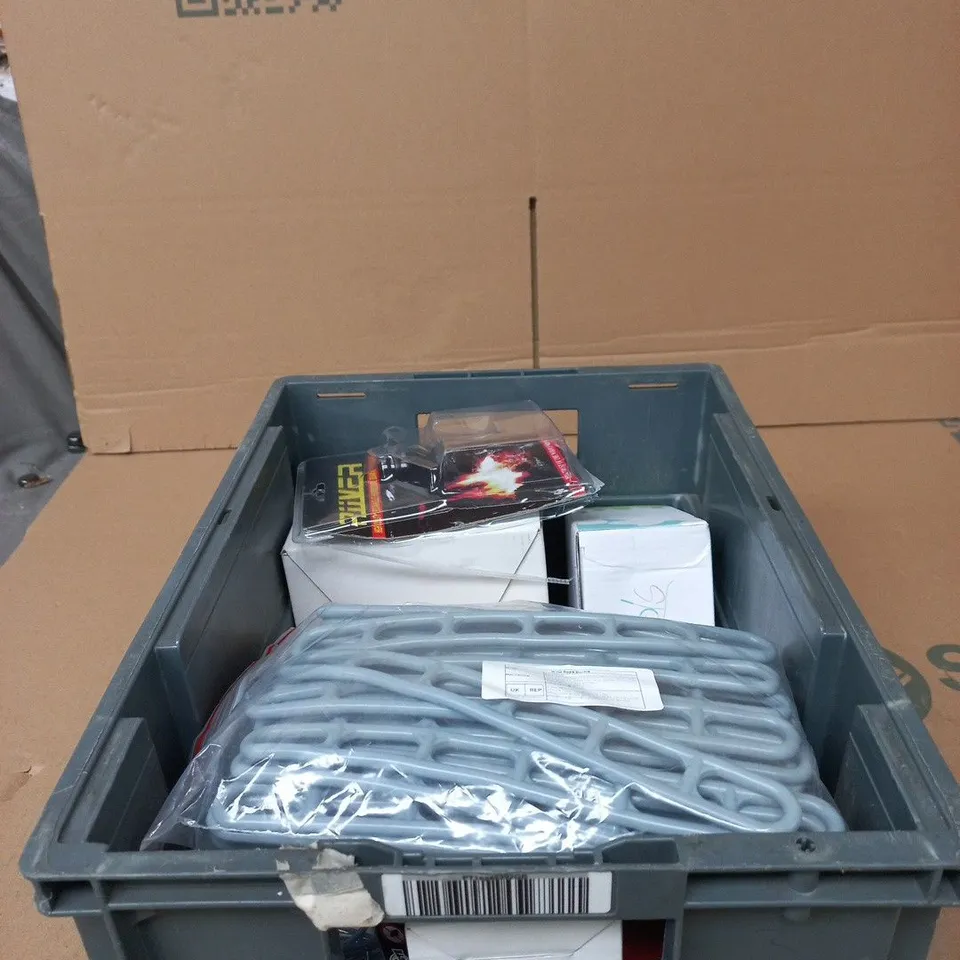TOTE OF APPROXIMATELY 10 ASSORTED ITEMS TO INCLUDE HEADLAMP, FANS, INSECT CATCHERS ETC