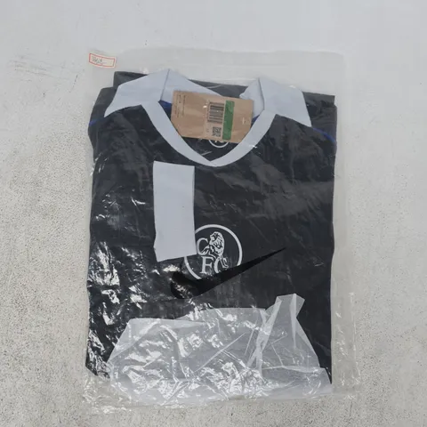 BAGGED NIKE CHELSEA FC RETRO JERSEY IN BLACK SIZE XL