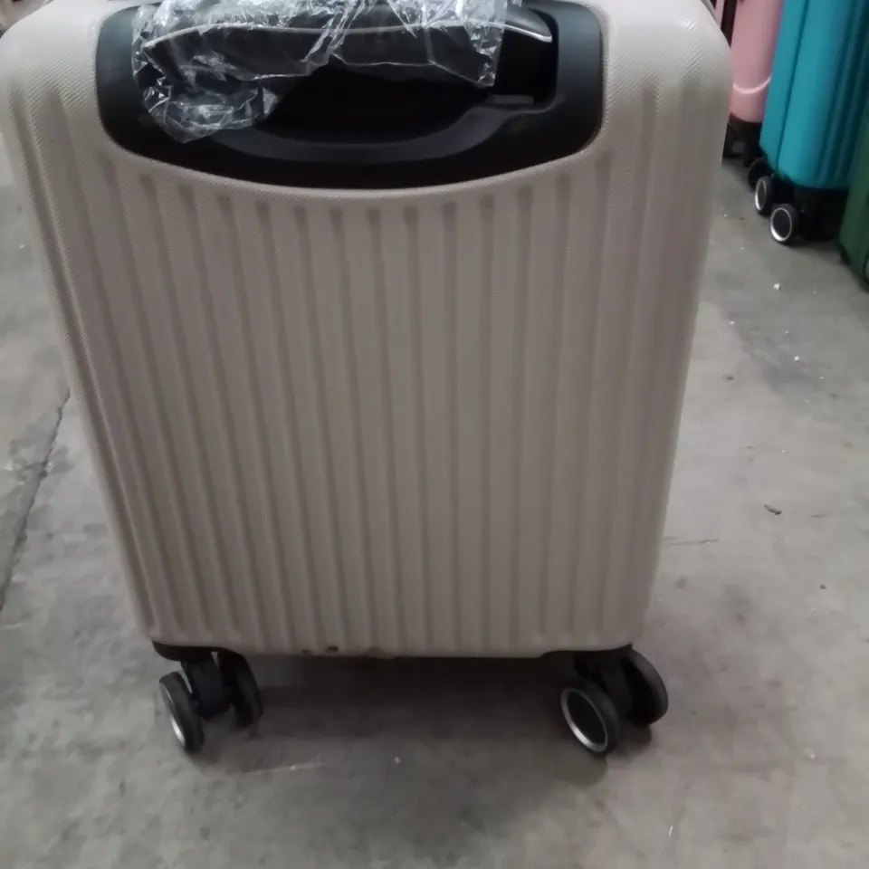 LUGG JETSET CABIN BAG 