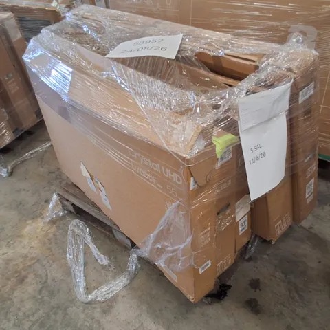 PALLET CONTAINING 5 ASSORTED DAMAGED TVS