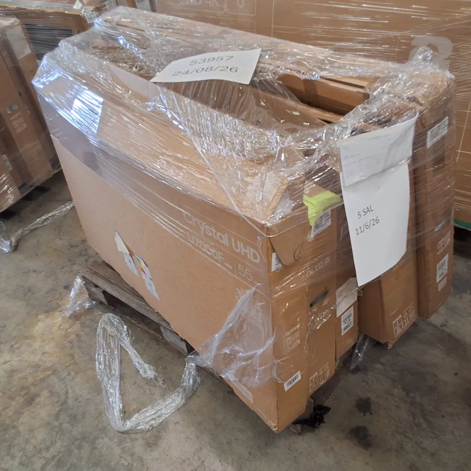 PALLET CONTAINING 5 ASSORTED DAMAGED TVS