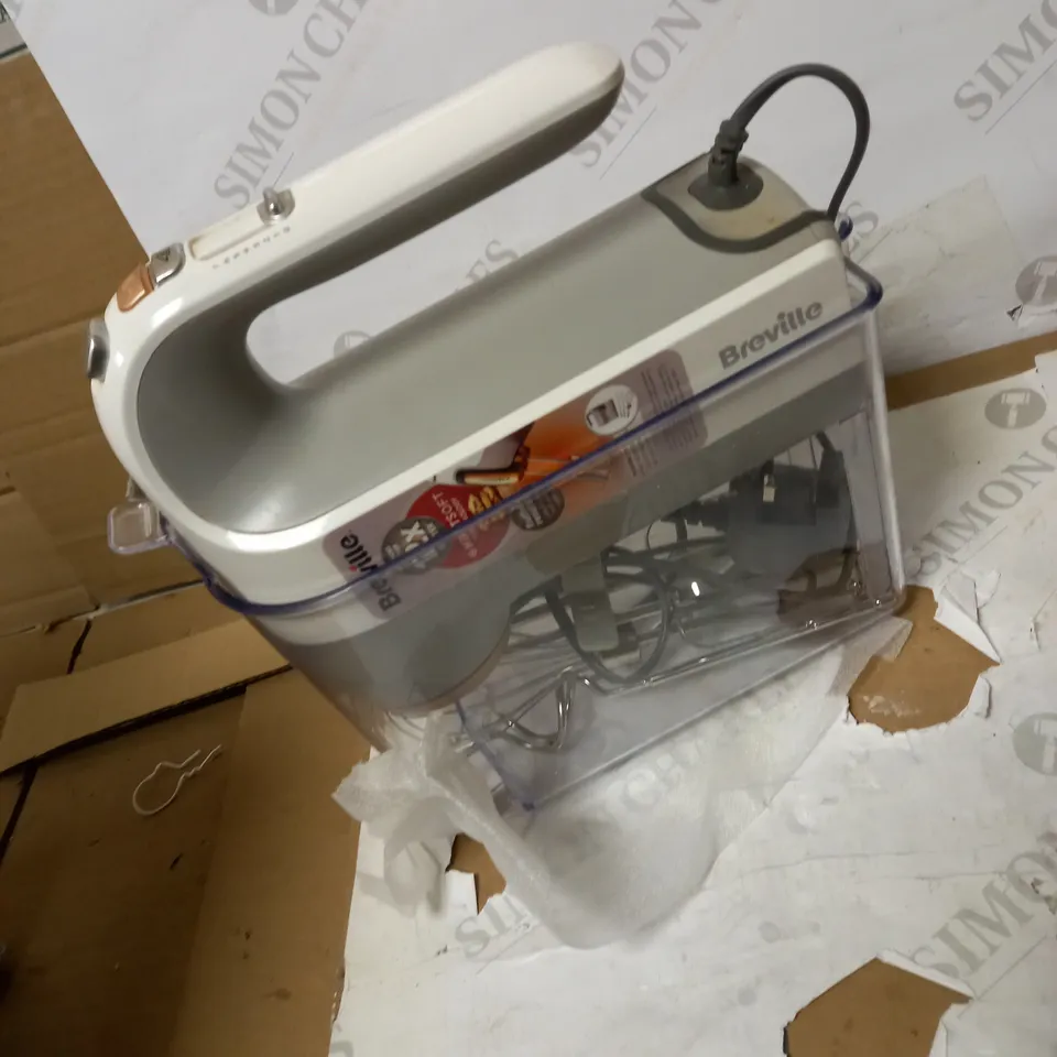 BREVILLE HEATSOFT HAND MIXER 
