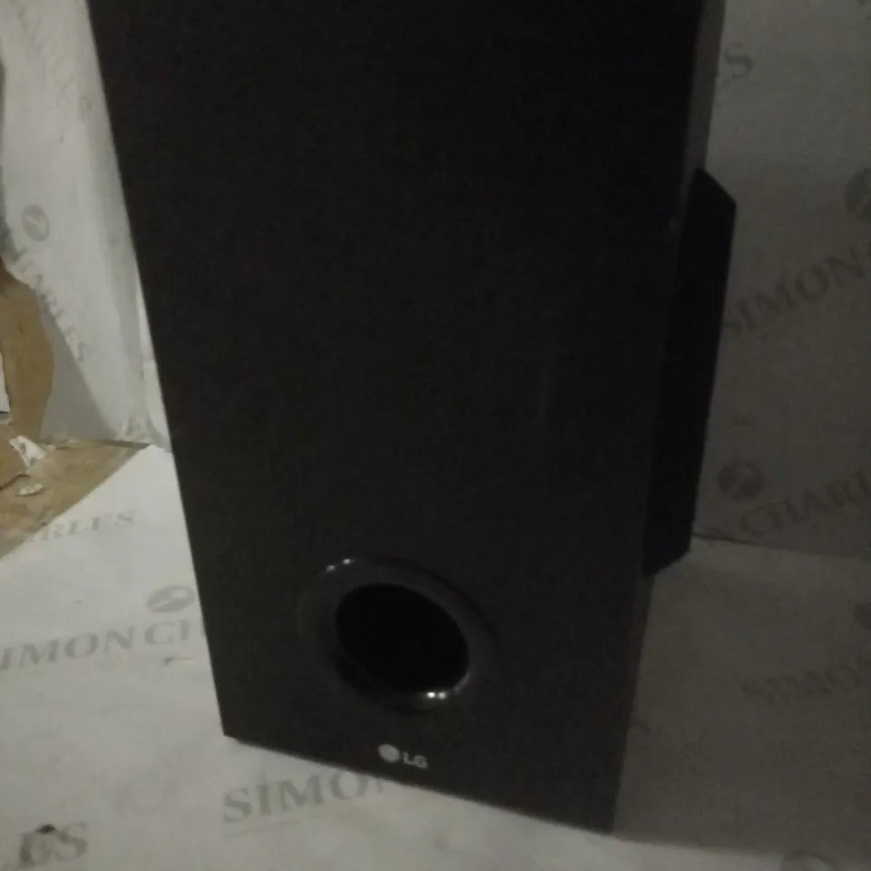LG SPJ2B-W SUBWOOFER