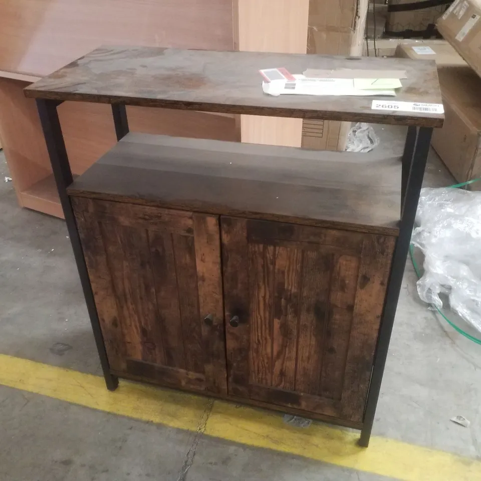 AFRIDI SIDEBOARD
