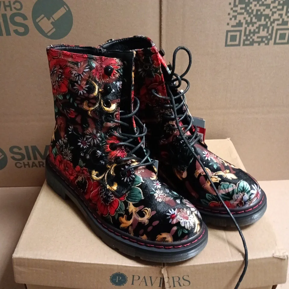 BOXED PAIR OF PAVERS WOMEN'S BLACK & RED FLORAL ANKLE BOOTS - 4