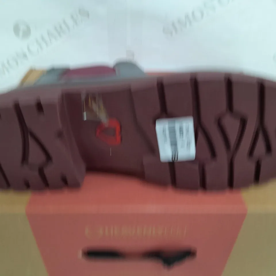 BOXED PAIR OF HEAVENLYFEET DAWLISH BOOTS IN BLACK - UK 6