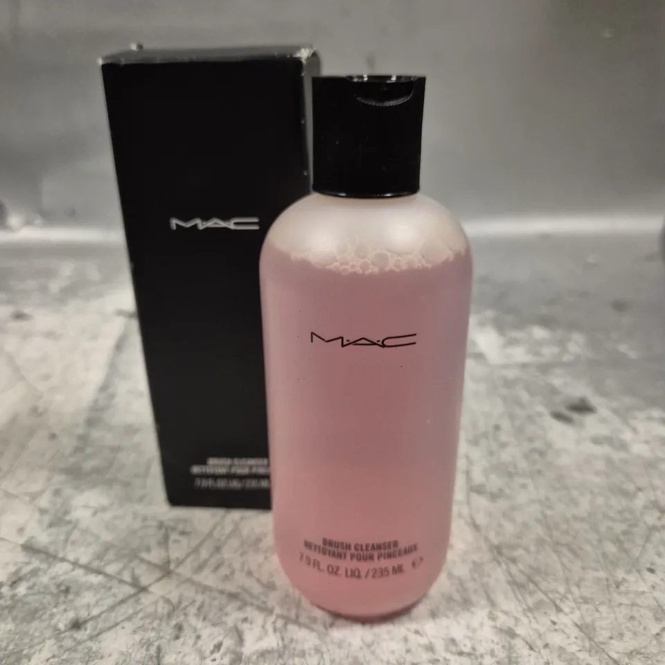 MAC MAKE UP BRUSH CLEANSER - 235ML