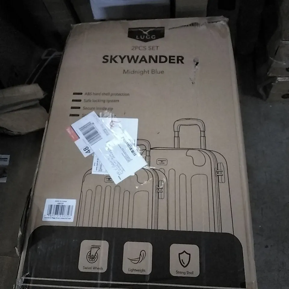 BOXED LUGG SKYWANDER HARDSHELL SUITCASE - MIDNIGHT BLUE 