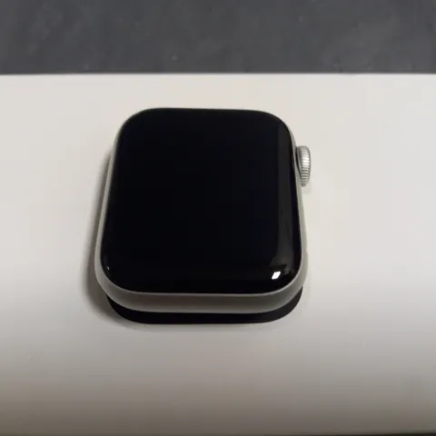 APPLE WATCH SE 40MM 