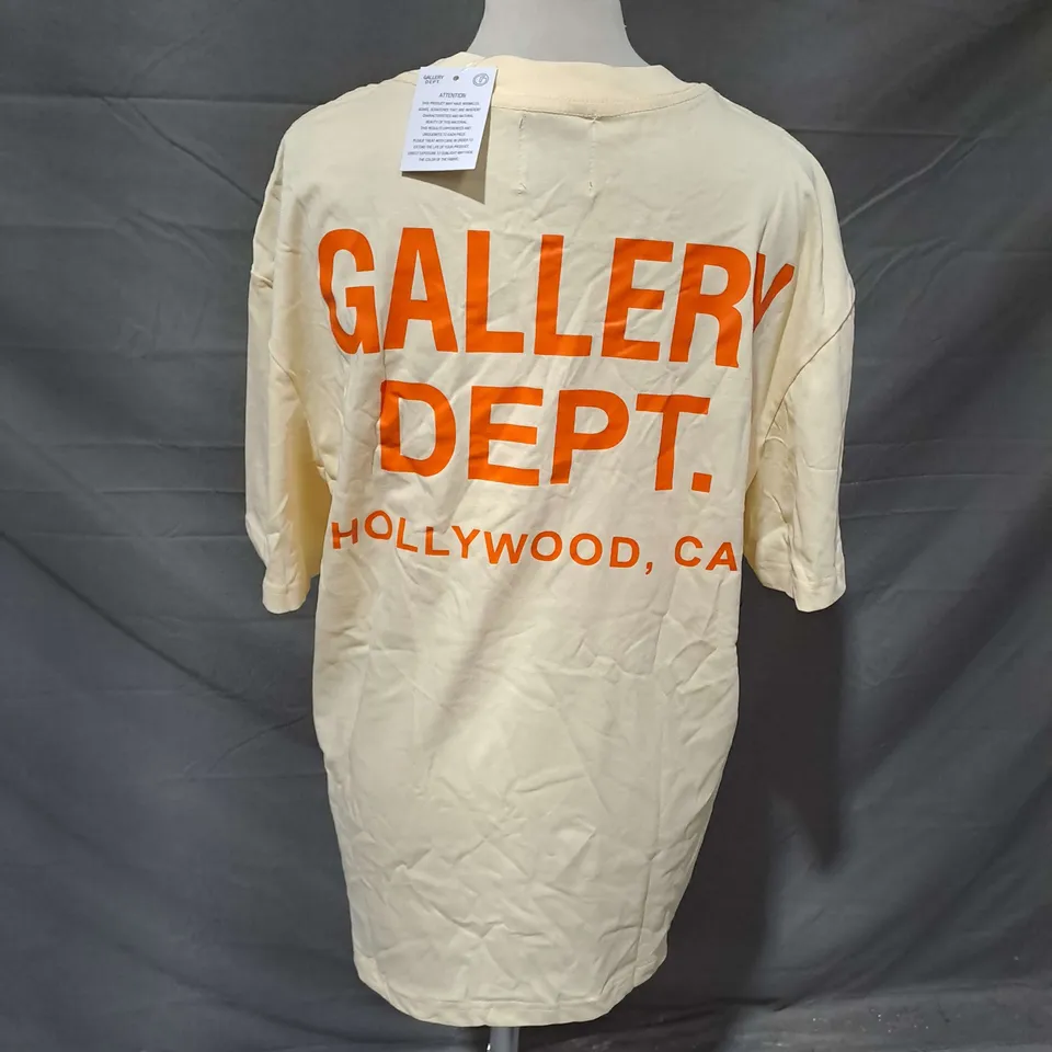 GALLERY DEPT. TSHIRT IN BEIGE SIZE M