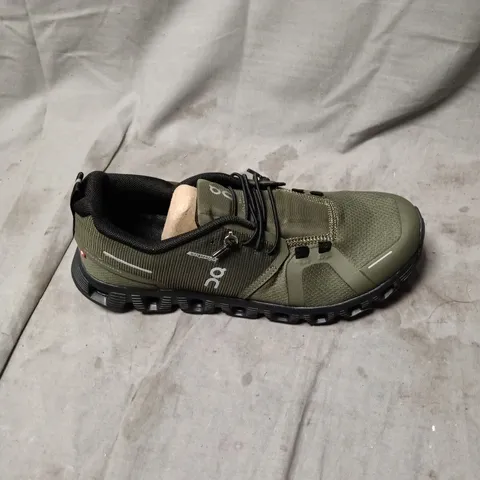 ON RUNNING OLIVE GREEN CLOUD SNEAKERS – MEN'S FOOTWEAR SIZE 5